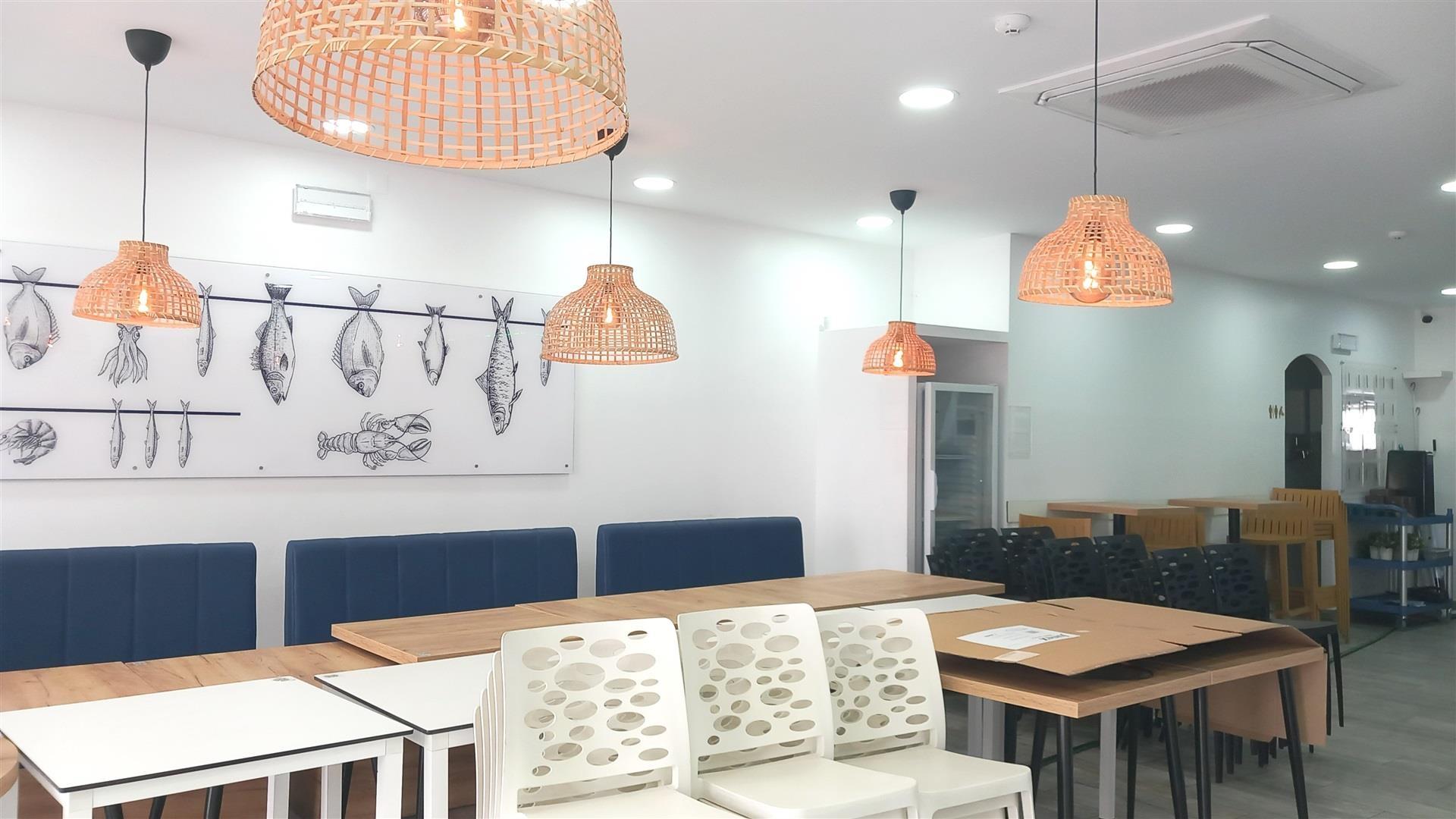 Restaurante  Trespasse em Quarteira,Loulé