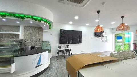 Restaurante  Trespasse em Quarteira,Loulé