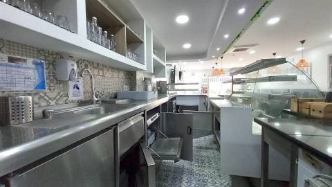 Restaurante  Trespasse em Quarteira,Loulé