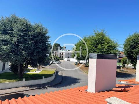 Andar Moradia T4 Venda em Arcozelo,Barcelos