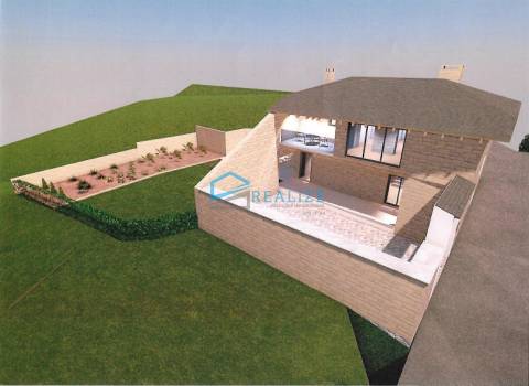 Moradia para reconstruir em Magarelos, Mouçós