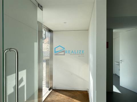 Loja junto ao Mercado de Vila Real