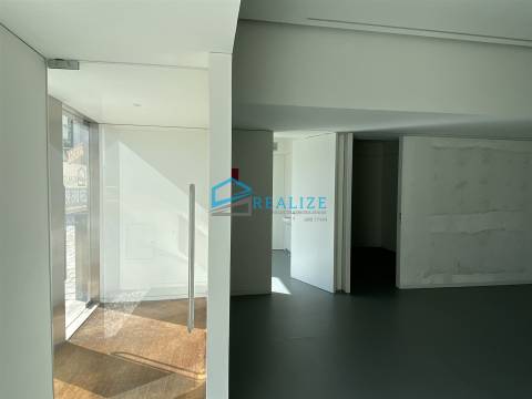 Loja junto ao Mercado de Vila Real