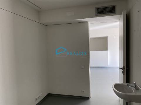 Loja junto ao Mercado de Vila Real