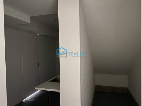 Loja junto ao Mercado de Vila Real