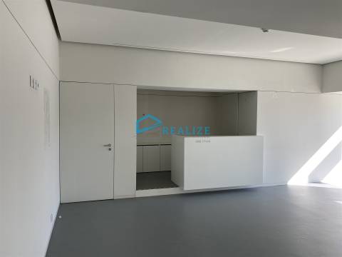 Loja junto ao Mercado de Vila Real