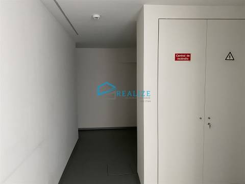 Loja junto ao Mercado de Vila Real