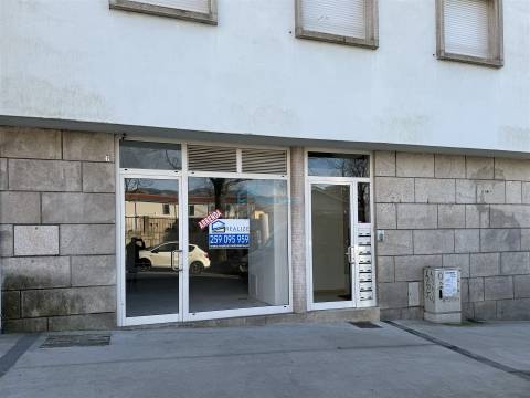 Loja  Venda em Vila Real (Nossa Senhora da Conceição, São Pedro e São Dinis),Vila Real