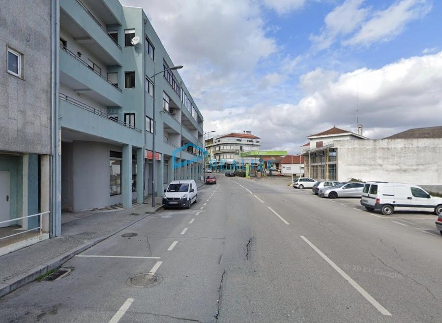 Loja comercial em Valpaços