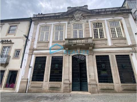 Prédio Retoma Bancaria