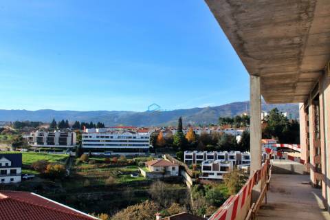 Apartamento T1 em construção