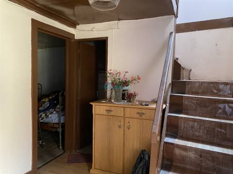 Moradia em Parada de Pinhão