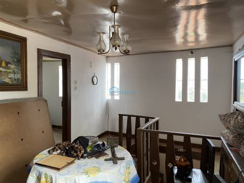 Moradia em Parada de Pinhão