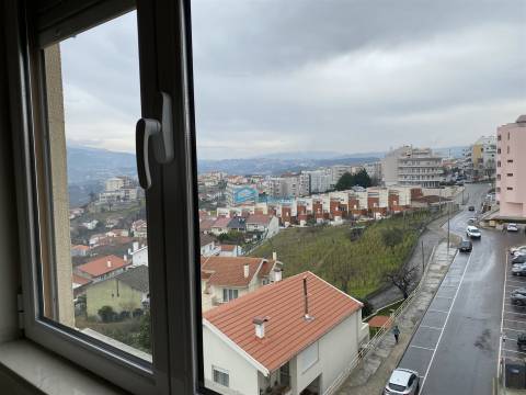 T3 para arrendar na Nsrª da Conceição