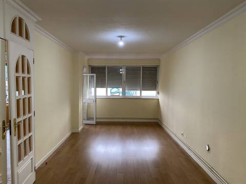 T3 para arrendar na Nsrª da Conceição