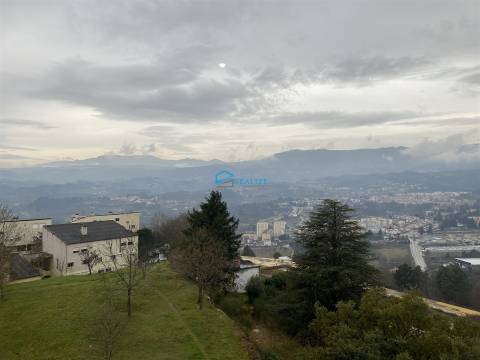 T3 para arrendar na Nsrª da Conceição