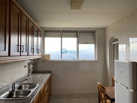 T3 para arrendar na Nsrª da Conceição