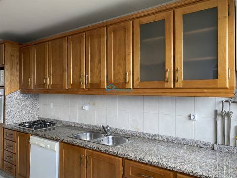 T3 para arrendar na Nsrª da Conceição