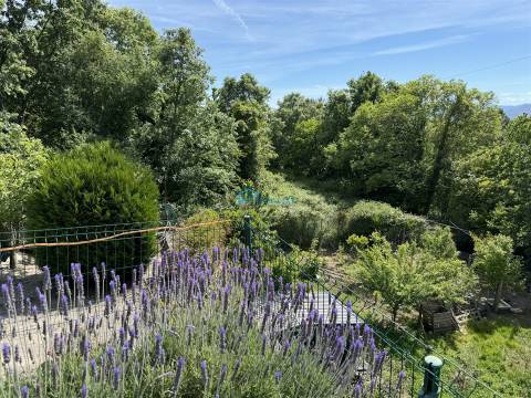 Viva em Conforto e Tranquilidade nos Arredores de Vila Real