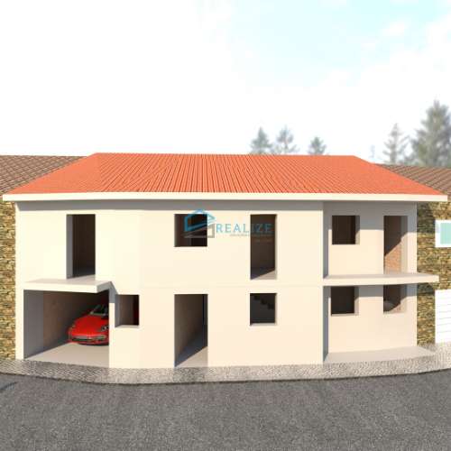 Moradia T3 com 2 pisos de arquitetura tradicional.