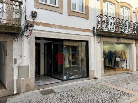 Loja em Vila Real para arrendar