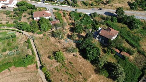 Terreno para construção com 2220 m² em Adoufe, Vila Real