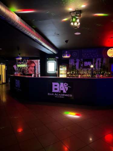 Bar  Trespasse em Vila Real (Nossa Senhora da Conceição, São Pedro e São Dinis),Vila Real