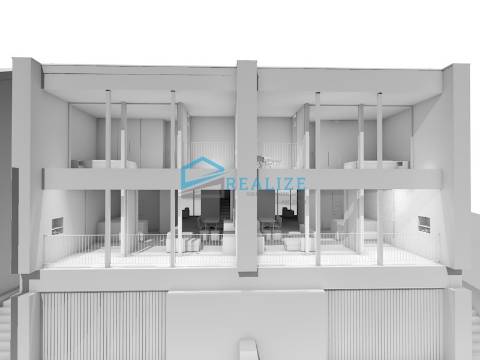 Moradia para Remodelar com Projeto Aprovado – 412 m² em Vila Real