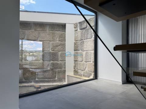 Moradia T4+1 Venda em Borbela e Lamas de Olo,Vila Real