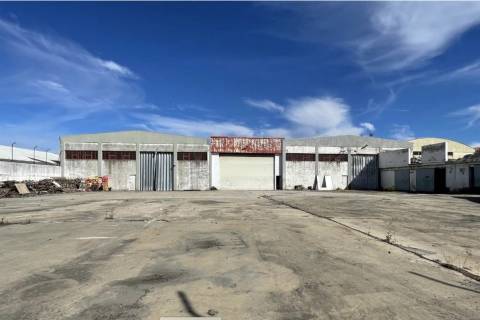 Armazém / Pavilhão