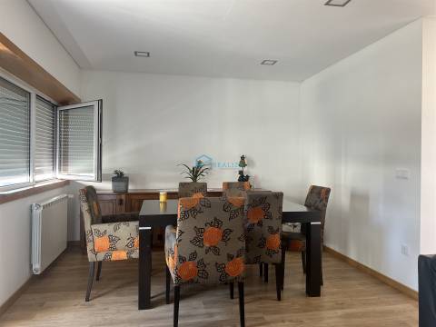 Andar Moradia T3 Venda em Vila Real (Nossa Senhora da Conceição, São Pedro e São Dinis),Vila Real