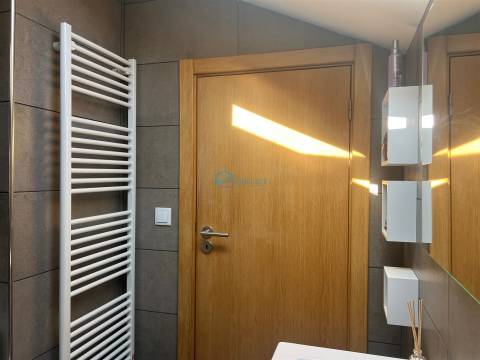 Andar Moradia T3 Venda em Vila Real (Nossa Senhora da Conceição, São Pedro e São Dinis),Vila Real