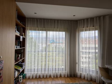 Apartamento T5 Venda em Vila Real (Nossa Senhora da Conceição, São Pedro e São Dinis),Vila Real