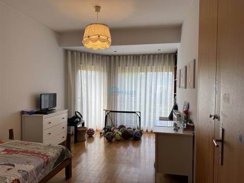Apartamento T5 Venda em Vila Real (Nossa Senhora da Conceição, São Pedro e São Dinis),Vila Real