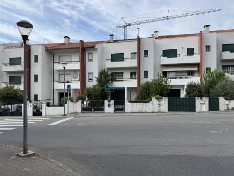 Moradia Geminada T3 Venda em Mateus,Vila Real