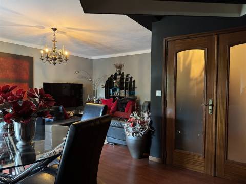 Moradia Geminada T3 Venda em Mateus,Vila Real