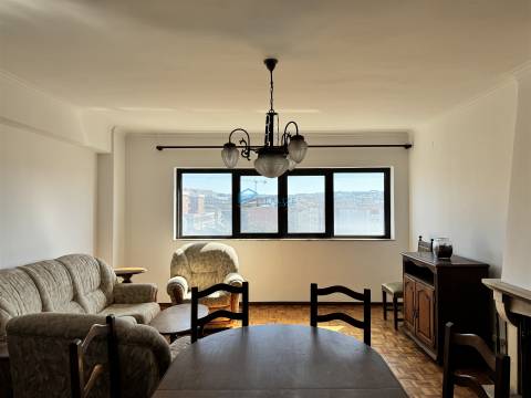 Apartamento T3 Arrendamento em Vila Real (Nossa Senhora da Conceição, São Pedro e São Dinis),Vila Real