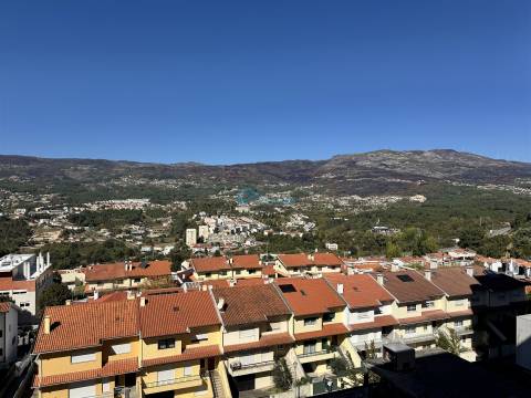 Apartamento T3 Arrendamento em Vila Real (Nossa Senhora da Conceição, São Pedro e São Dinis),Vila Real