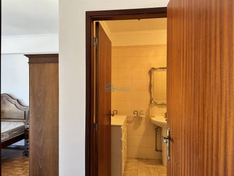 Apartamento T3 Arrendamento em Vila Real (Nossa Senhora da Conceição, São Pedro e São Dinis),Vila Real