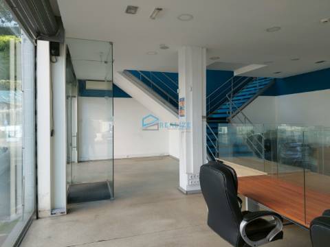 Loja para arrendar junto ao Nosso Shopping- Vila Real