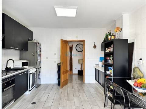 Apartamento T3 Venda em Vila Real (Nossa Senhora da Conceição, São Pedro e São Dinis),Vila Real