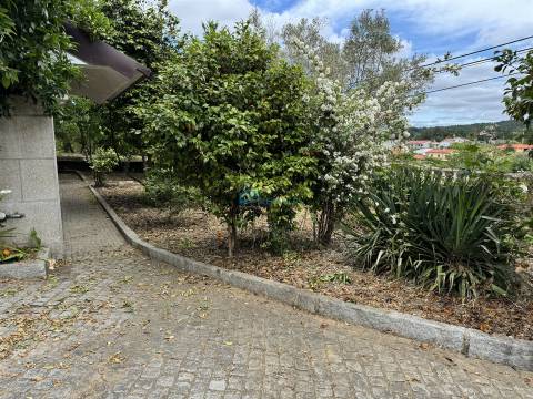 Moradia T5 Venda em Arroios,Vila Real