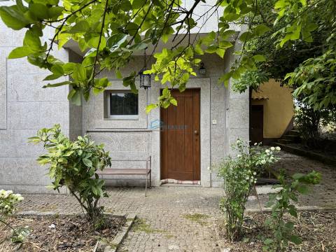 Moradia T5 Venda em Arroios,Vila Real