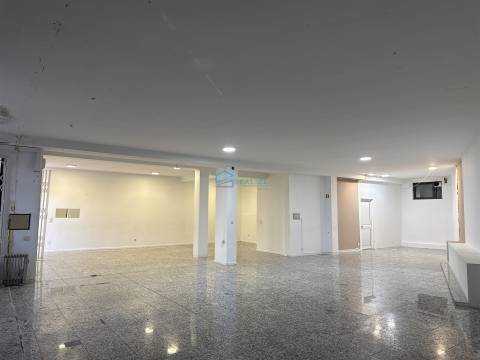 Loja  Arrendamento em Vila Real (Nossa Senhora da Conceição, São Pedro e São Dinis),Vila Real