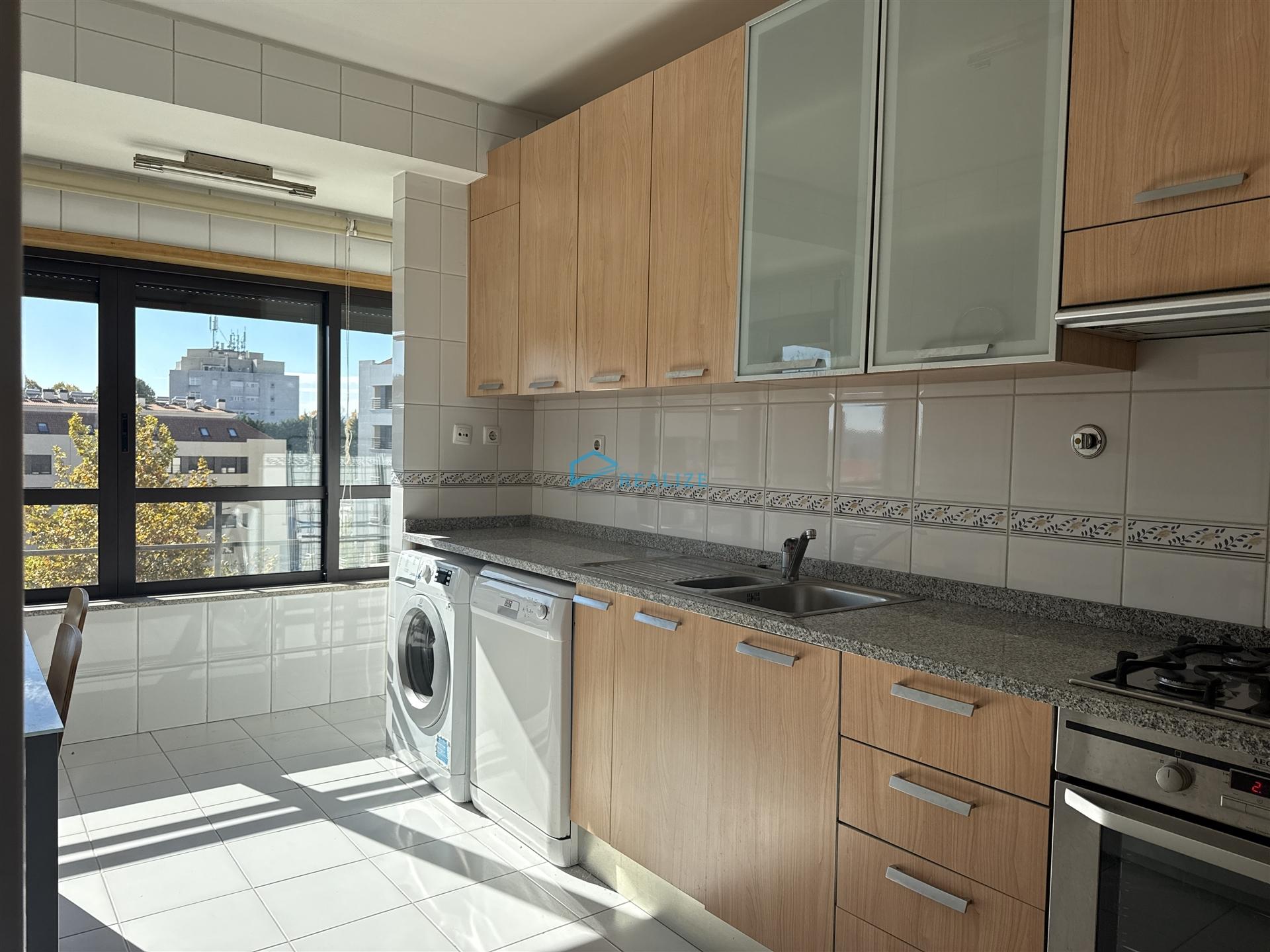 Apartamento T5 Venda em Vila Real (Nossa Senhora da Conceição, São Pedro e São Dinis),Vila Real