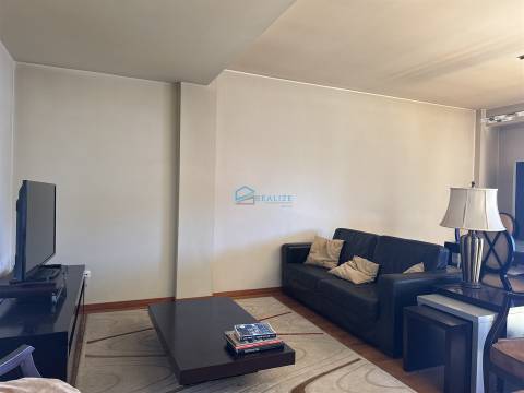 Apartamento T5 Venda em Vila Real (Nossa Senhora da Conceição, São Pedro e São Dinis),Vila Real