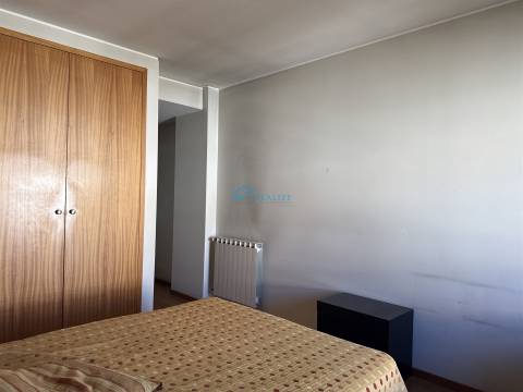 Apartamento T5 Venda em Vila Real (Nossa Senhora da Conceição, São Pedro e São Dinis),Vila Real