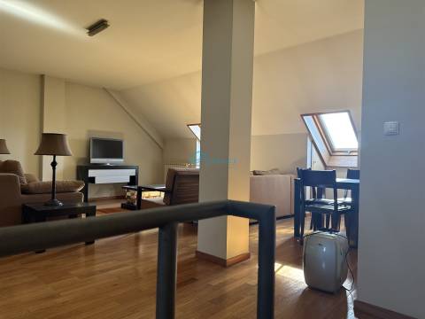 Apartamento T5 Venda em Vila Real (Nossa Senhora da Conceição, São Pedro e São Dinis),Vila Real