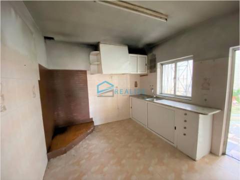 Moradia T2 Venda em Sanfins do Douro,Alijó