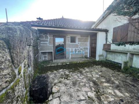 Moradia T5 Venda em Telões,Vila Pouca de Aguiar